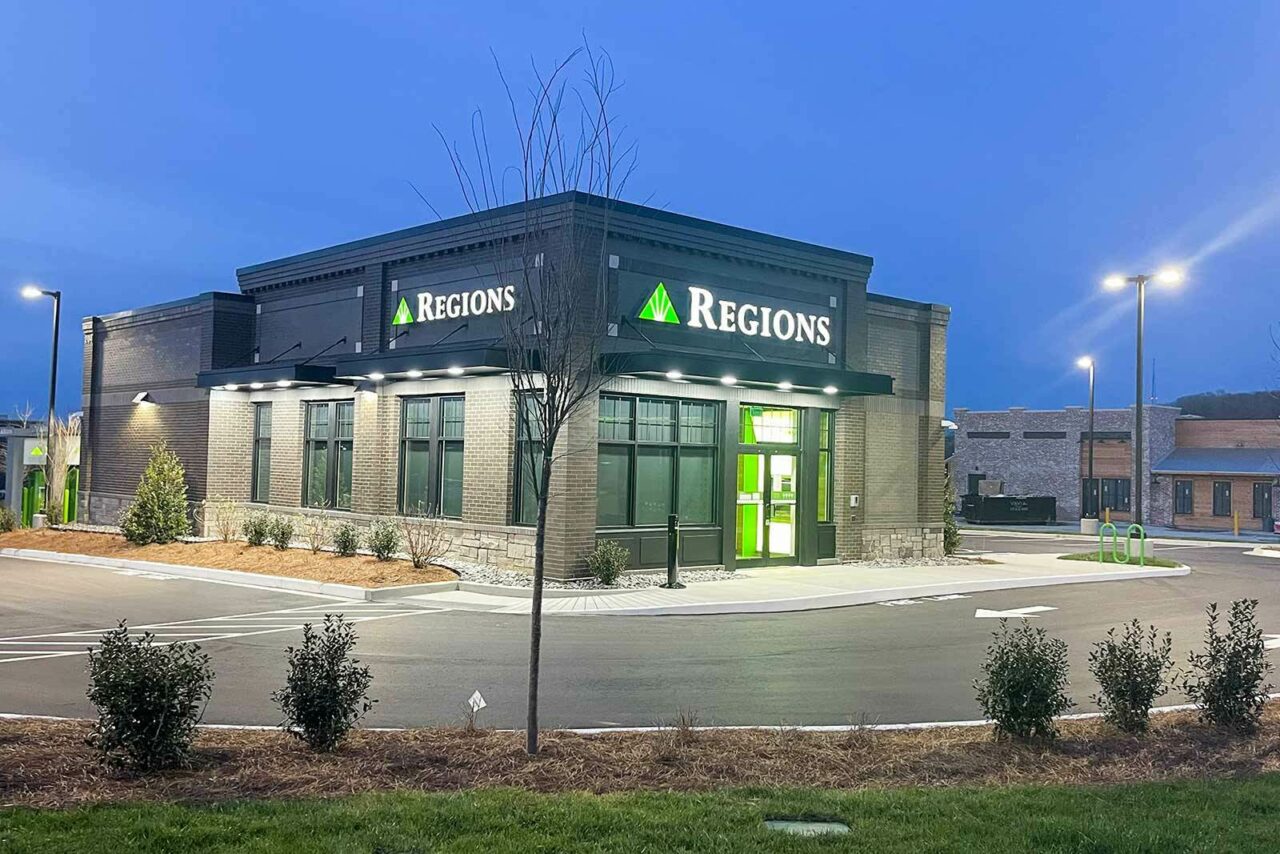 Regions Bank branch in Franklin, Tennessee