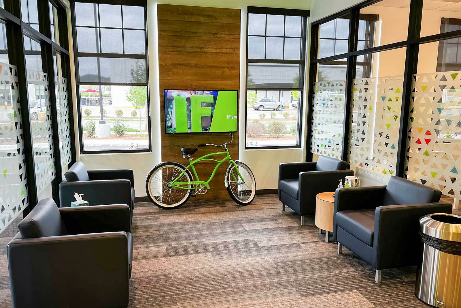 photo of waiting area at Berry Farms branch