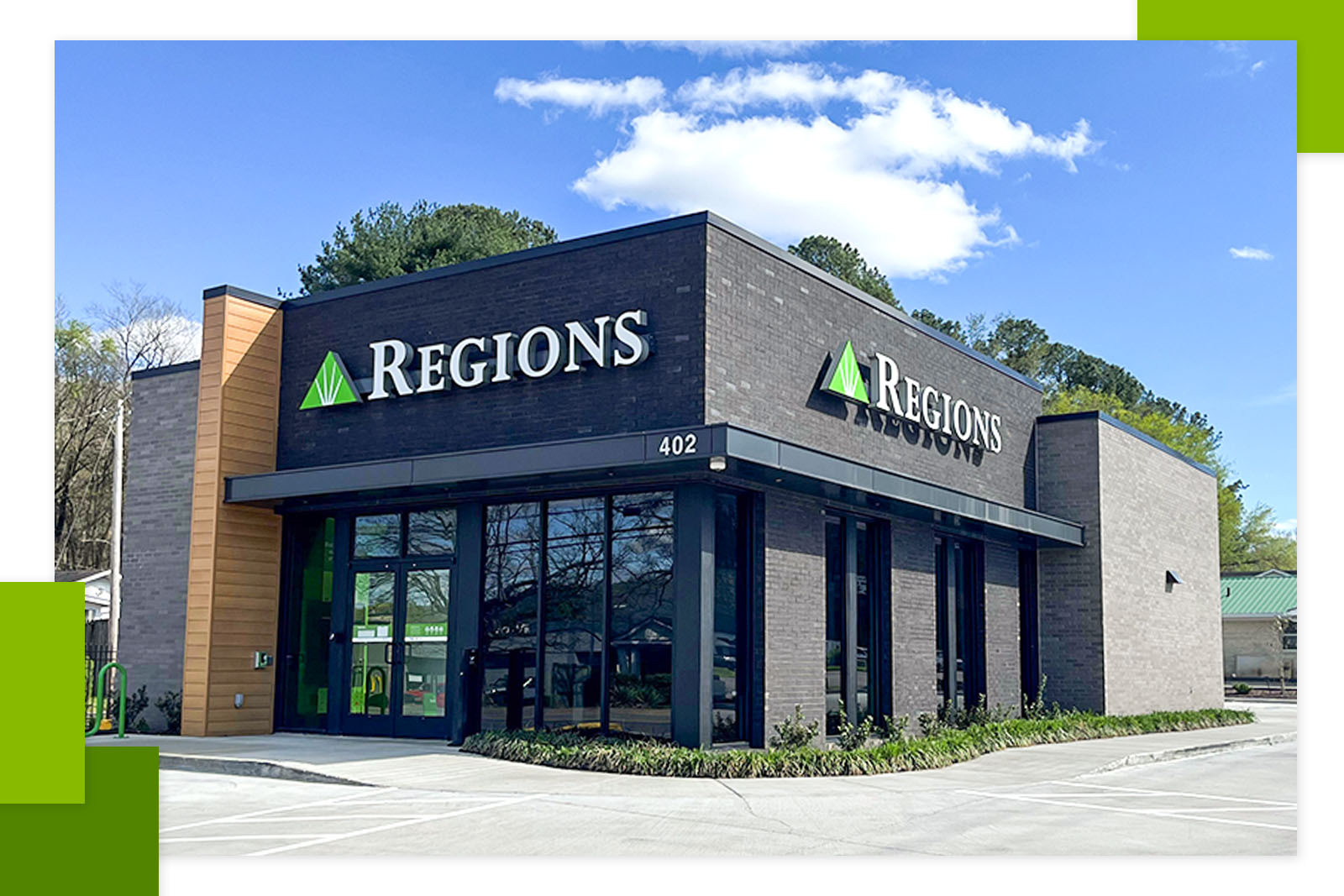 Outside picture of Regions Bank's new Town Madison branch building...